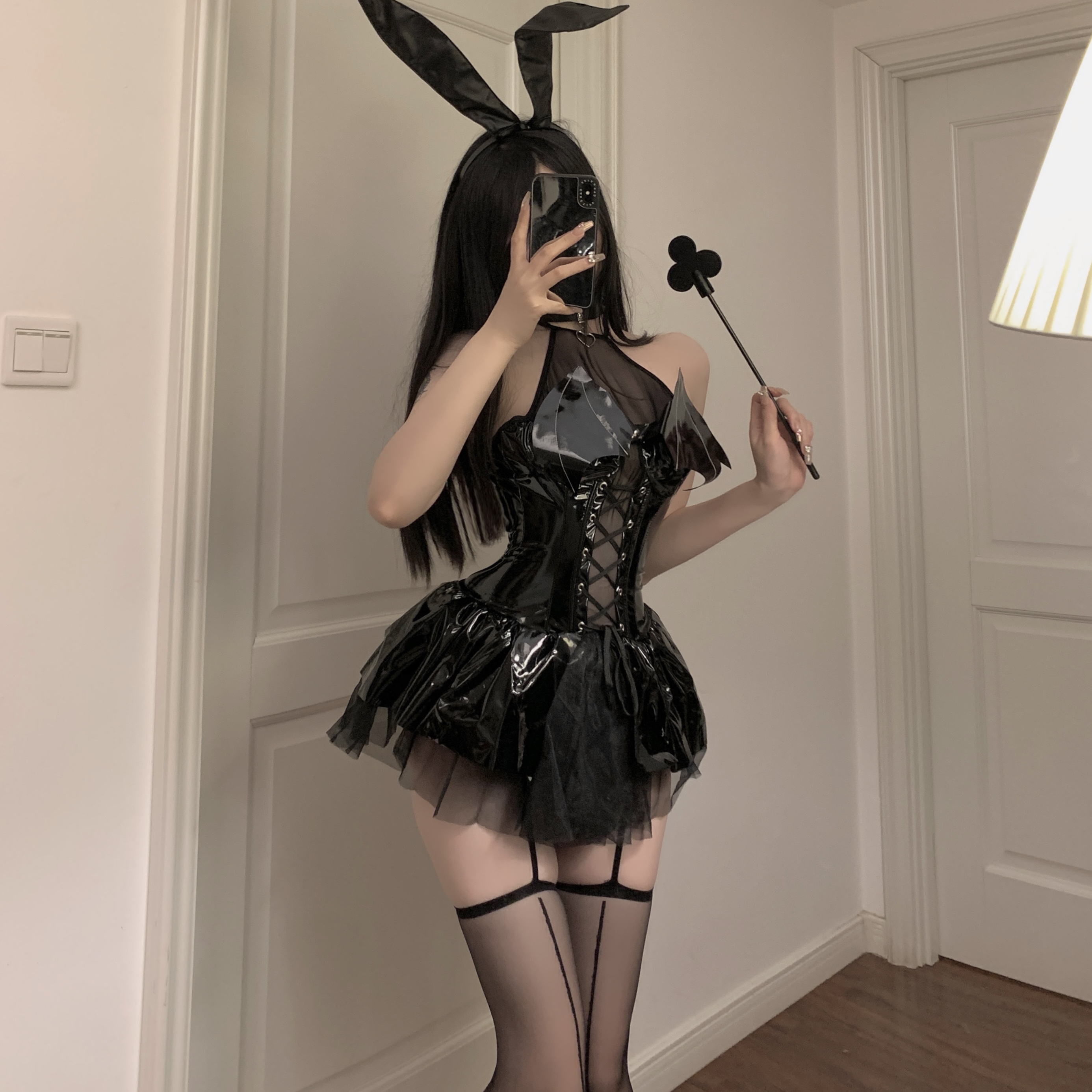 小恶魔性感亮面PU漆皮蝙蝠挂脖绑带短裙纯欲制服角色装扮COS女装