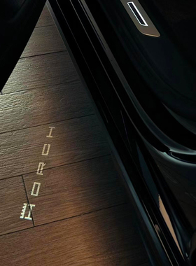 奥迪原厂迎宾灯A8L霍希投影灯D5A8Horch创始人激光镭射照地灯德国