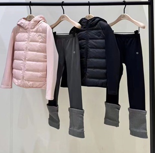 小moco专柜正品25年秋男女童拼接连帽羽绒服外套KBE3EIN003