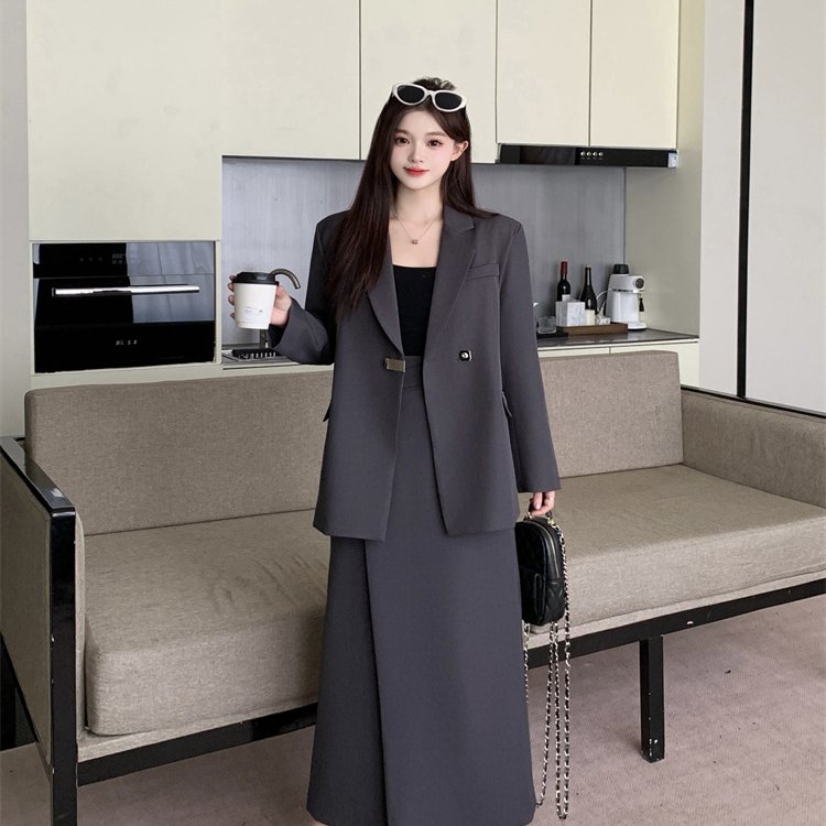 高级感西装套装女气质休闲长袖外套开叉半身裙两件套秋季新款女装