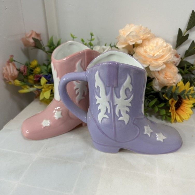 新款个性陶瓷万圣节紫色粉色圣诞靴马克杯造型笔筒家居收纳花瓶,家居饰品,桌面摆件,淘宝优惠券,粉丝福利购,淘宝优惠卷