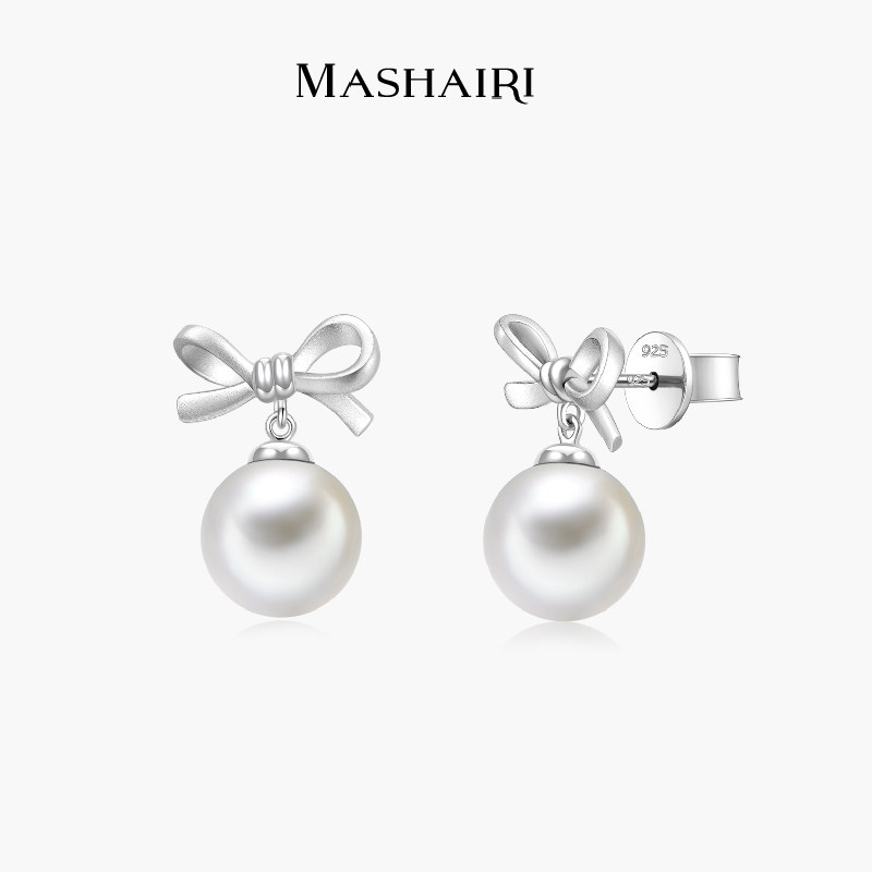 MASHAIRI周三系列貝母珍珠蝴蝶結耳環純銀女潮小巧耳釘氣質銀耳飾在類目 飾品/流行首飾/時尚飾品新, 耳飾, 耳釘中 - 來自Buy2taobao.com提供專業的淘寶代購服務