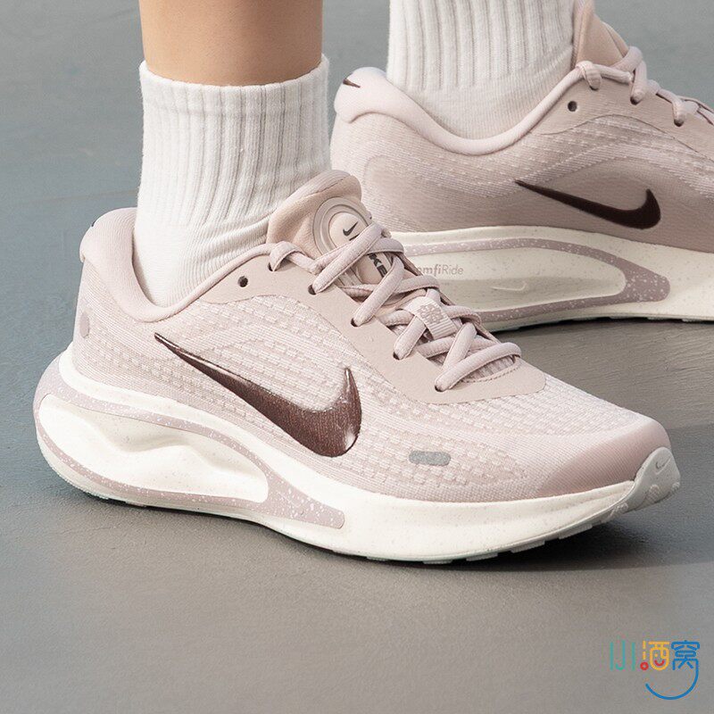 正品NIKE耐克W NIKE JOURNEY RUN SE女舒适运动休闲跑步鞋IR1523