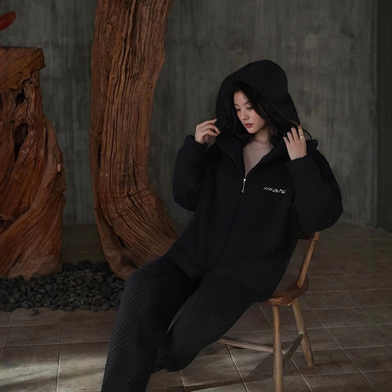 珊瑚绒睡衣女连帽保暖加厚套装