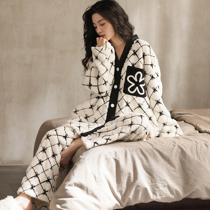 珊瑚绒睡衣女冬季加绒加厚保暖