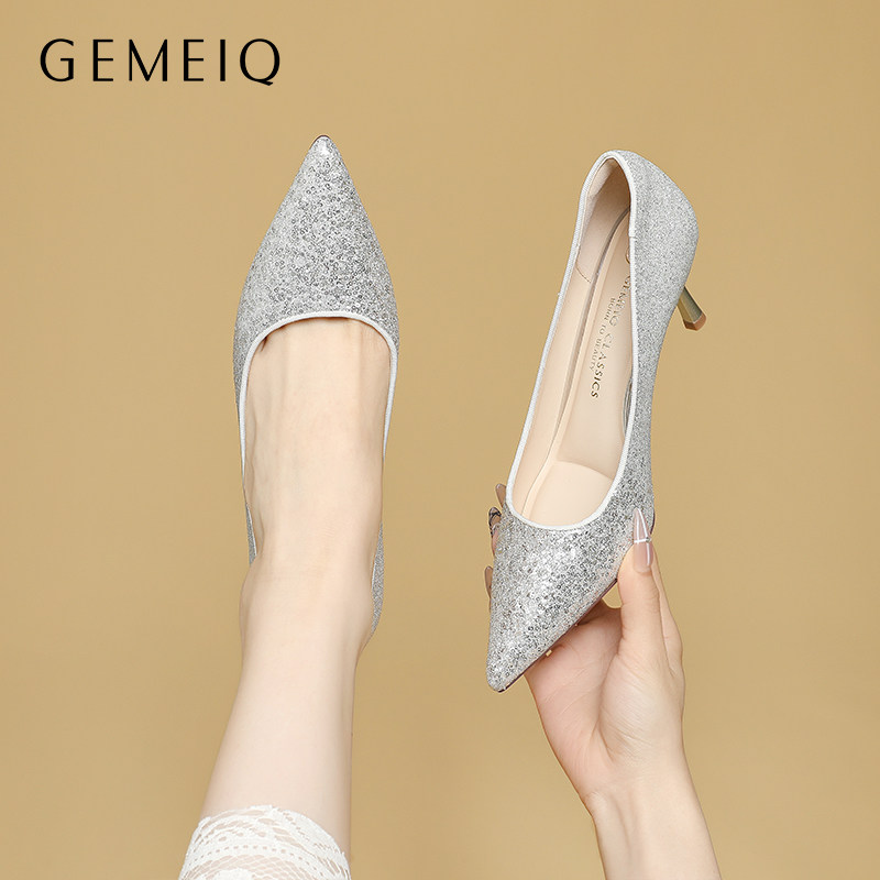 戈美其银高跟鞋女新款低跟亮片伴娘配礼服公主单鞋细跟年晚会宴会