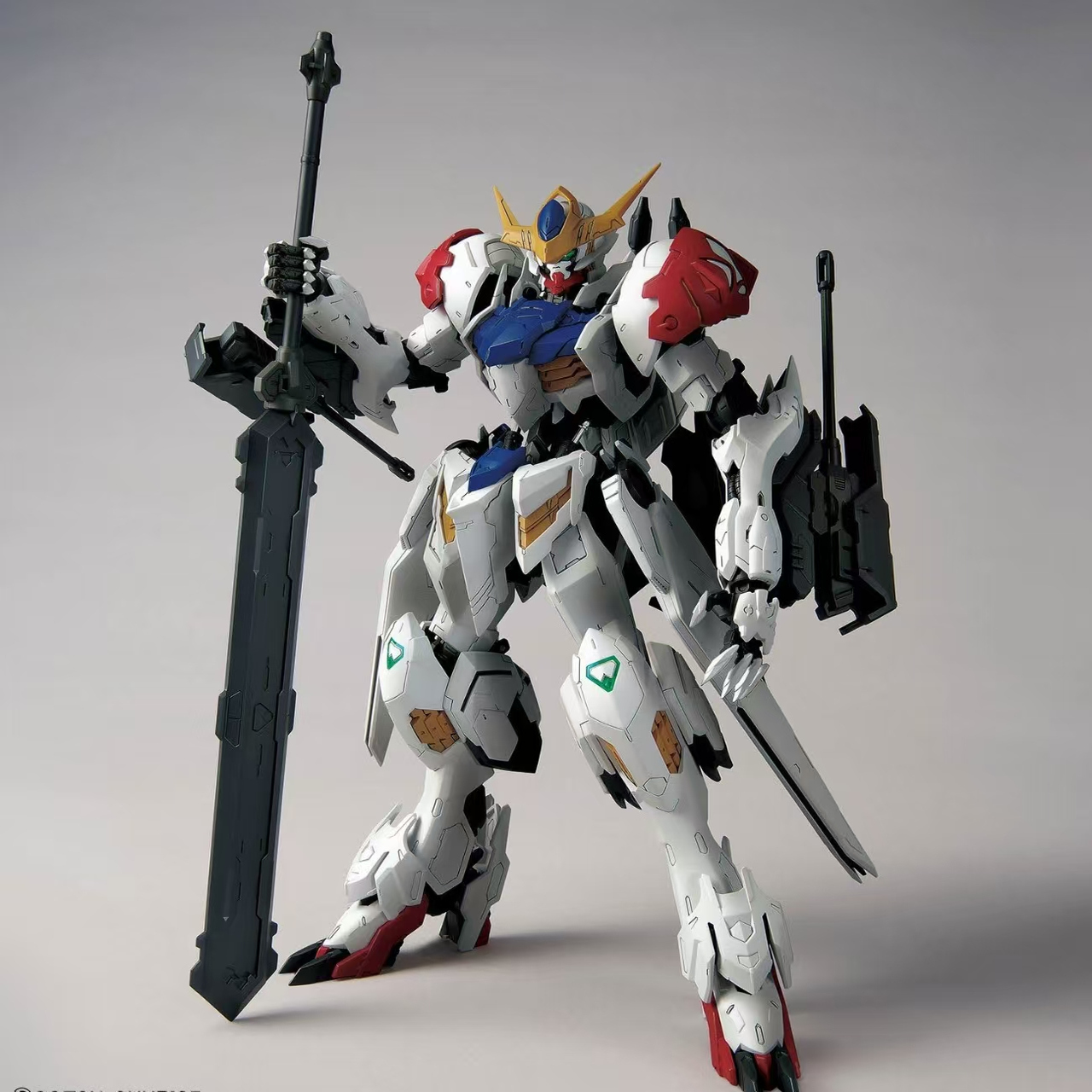 异星电镀 MG 1/100 巴巴托斯 天狼座 天狼型 铁血孤儿团 拼装模型