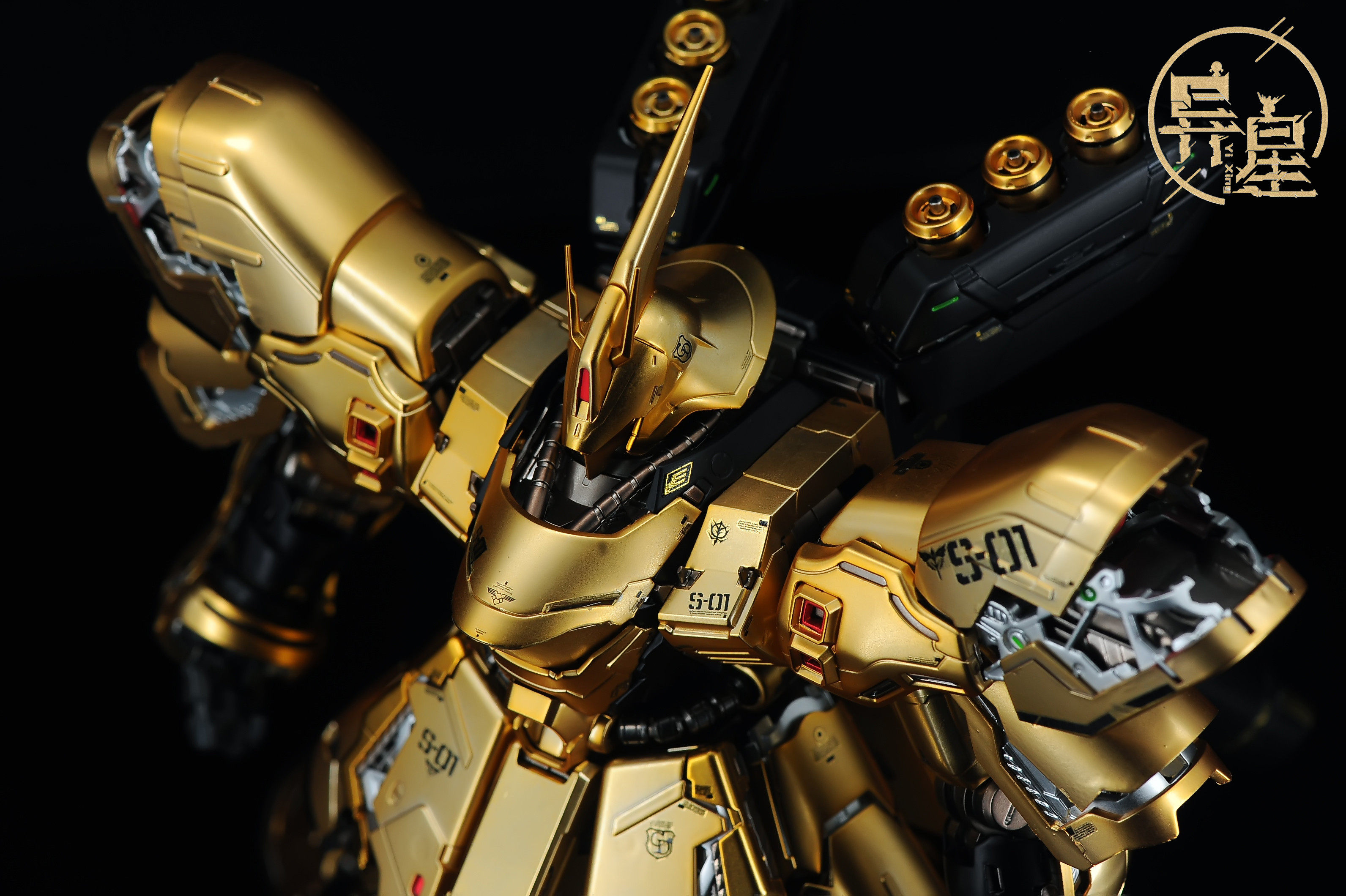 异星电镀 万代mg沙扎比电镀 黄金电镀沙扎比高达 沙扎比冠军配色