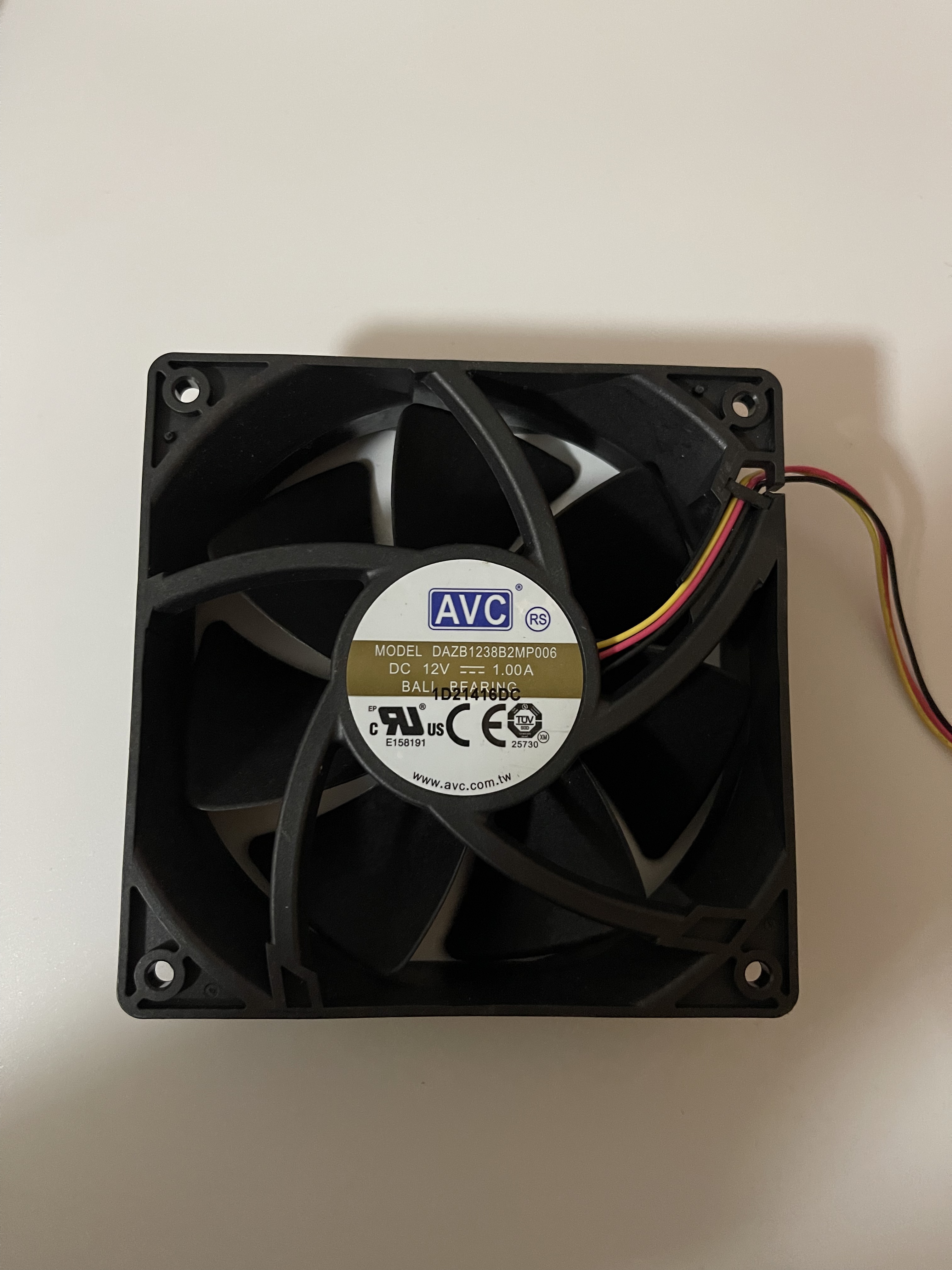 AVC 12CM 12V 12038 DAZB1238B2MP006 4线温控调速主板散热风扇