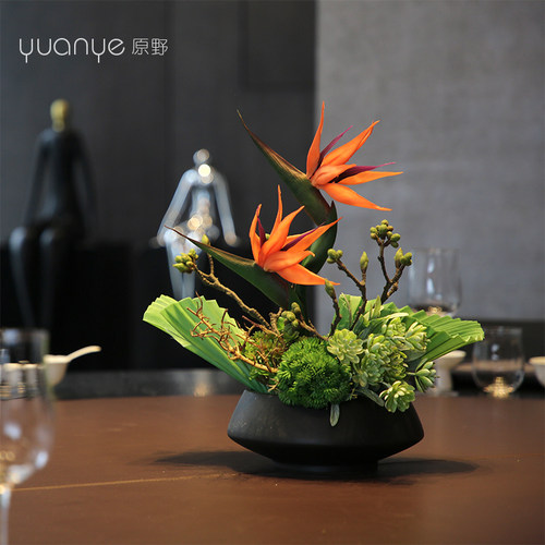 酒店圆桌转盘高端仿真花客厅