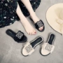 Dép sandal đế xuồng màu đỏ và dép thời trang nữ mặc mùa hè 2019 mới hoang dã rhinestone đi biển - Dép sandal nữ đế cao