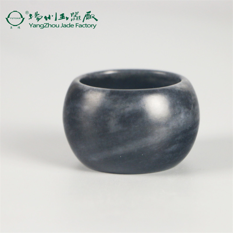 玉缘和田玉新疆青花品茗杯茶具形状饱满圆润手感顺滑手推出油
