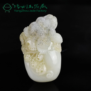 玉缘和田玉新疆青花籽带点墨抓住机遇摆件把玩玉质细腻雕工好礼物