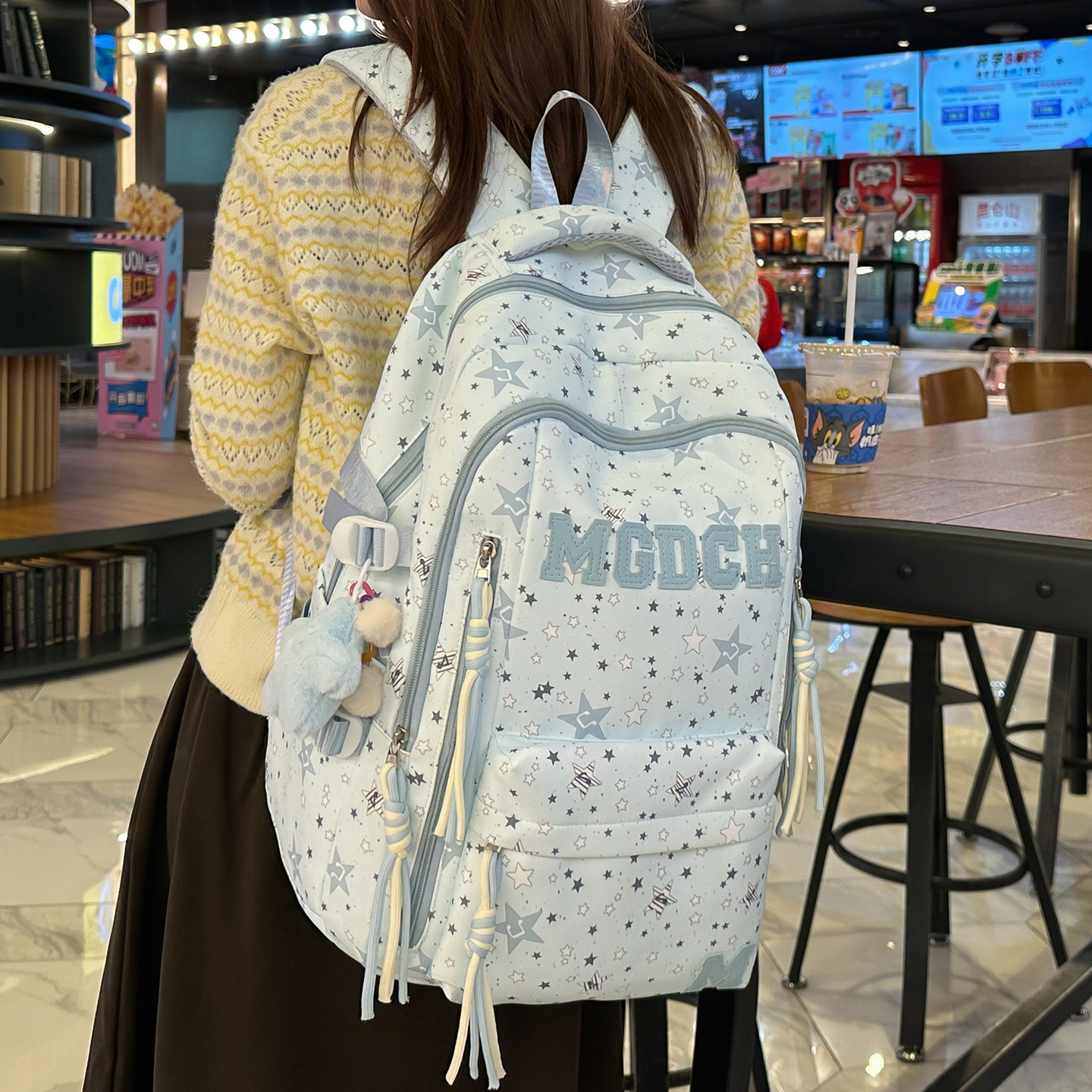 书包少女初中生高颜值小众可爱