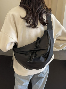 伊梵络日系休闲包包女大容量