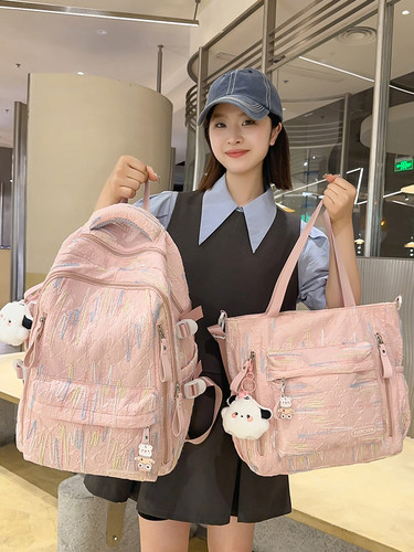 伊梵络高颜值可爱少女书包女高中