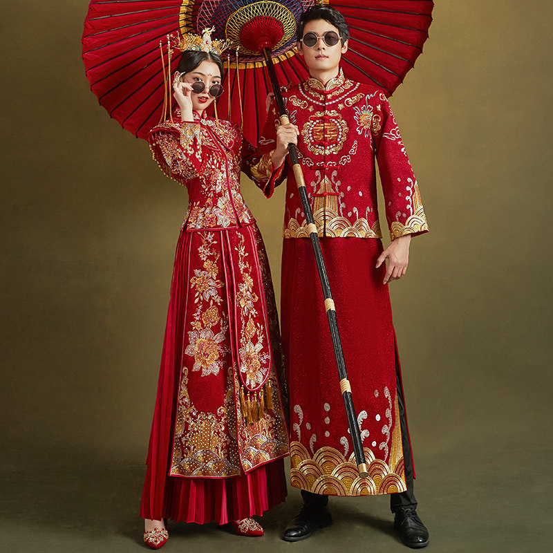 秀禾服2020新款结婚出嫁新娘服中式秀禾披肩情侣秀和服大码龙凤褂