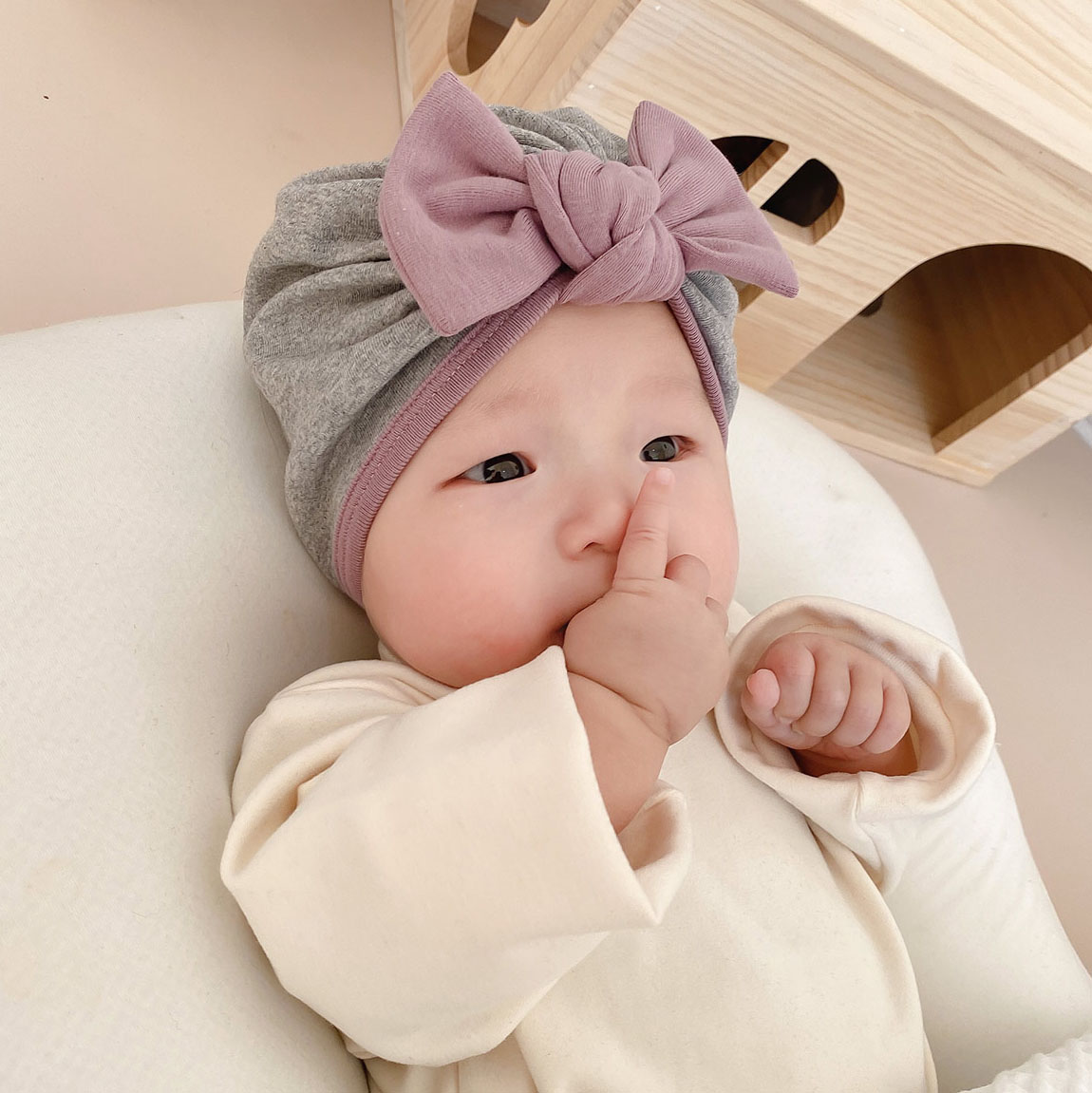 可爱蝴蝶结拼色婴儿帽子胎帽秋冬
