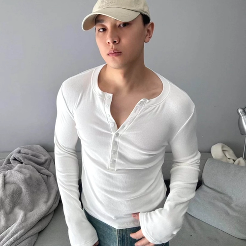 性感V领排扣纯色打底衫修身长袖