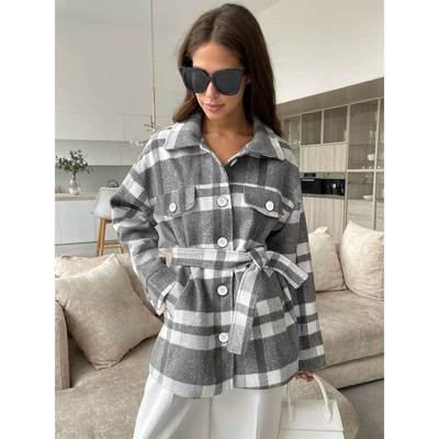 Autumn and winter plaid woolen coat, medium to long style