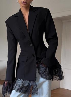 黑色小suit coat 2025autumn and winter new 设计感蕾丝拼接通勤