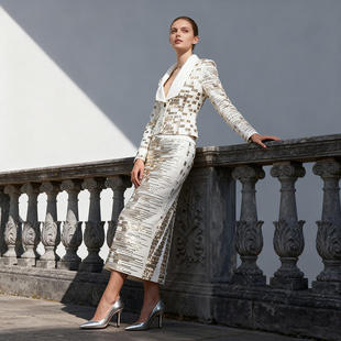 冬季 新款 翻领短上衣包臀长裙奢华宴会风女装 套装 黑金几何亮片西装