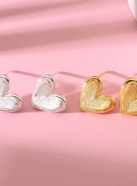 8267号足银990拉丝爱心耳钉金色银色轻奢小众简约百搭新中式耳钉
