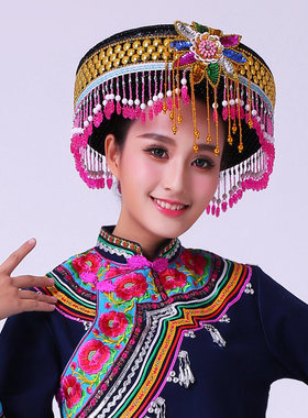 彝族葫芦丝演奏舞蹈头饰