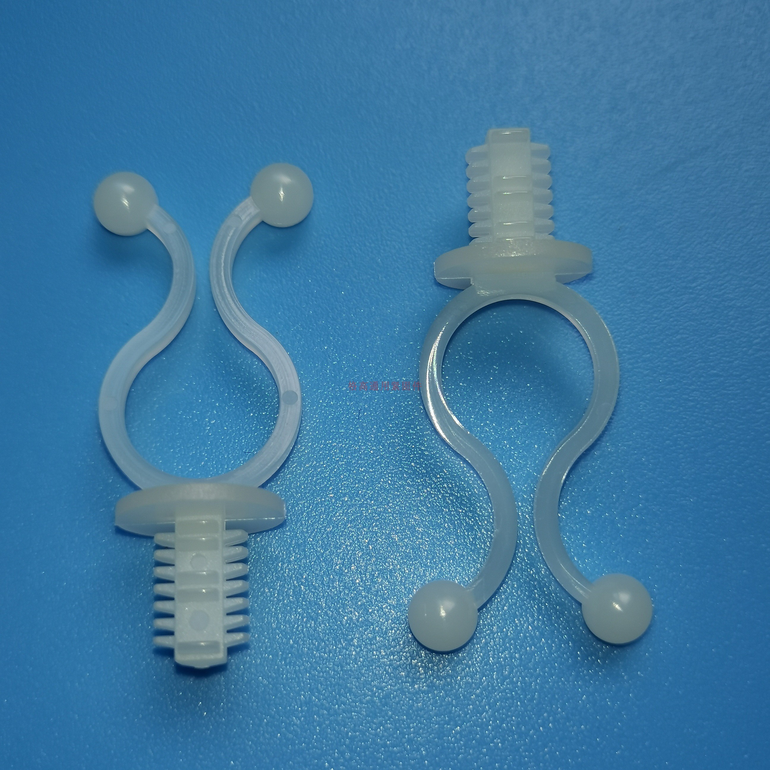 GECKO扭线环隔离柱理线器