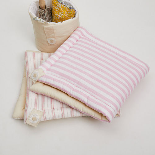 燕子萌宠屋韩国代购louisdog猫狗软坐垫条纹地毯刺绣可爱ins垫子