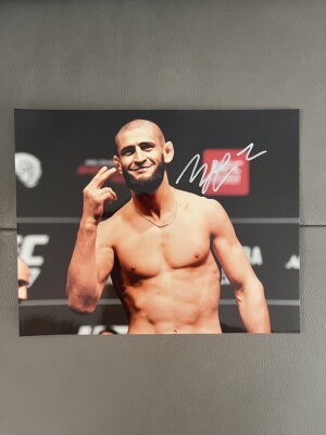奇马耶夫亲笔签名十寸大照片 ufc选手