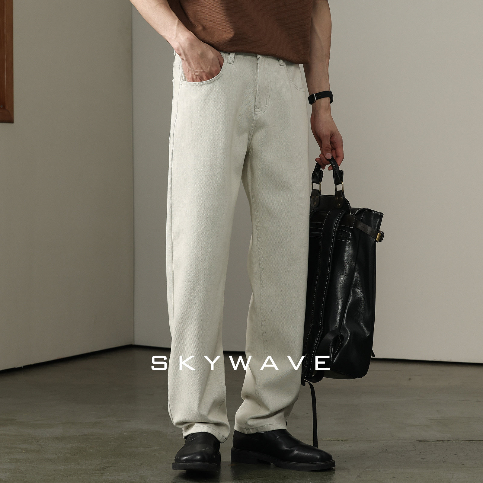 高品质米白色直筒牛仔裤男士