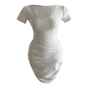 性感抽褶皱连衣裙女纯欲甜辣韩风收腰显瘦纯色气质短裙夏季新