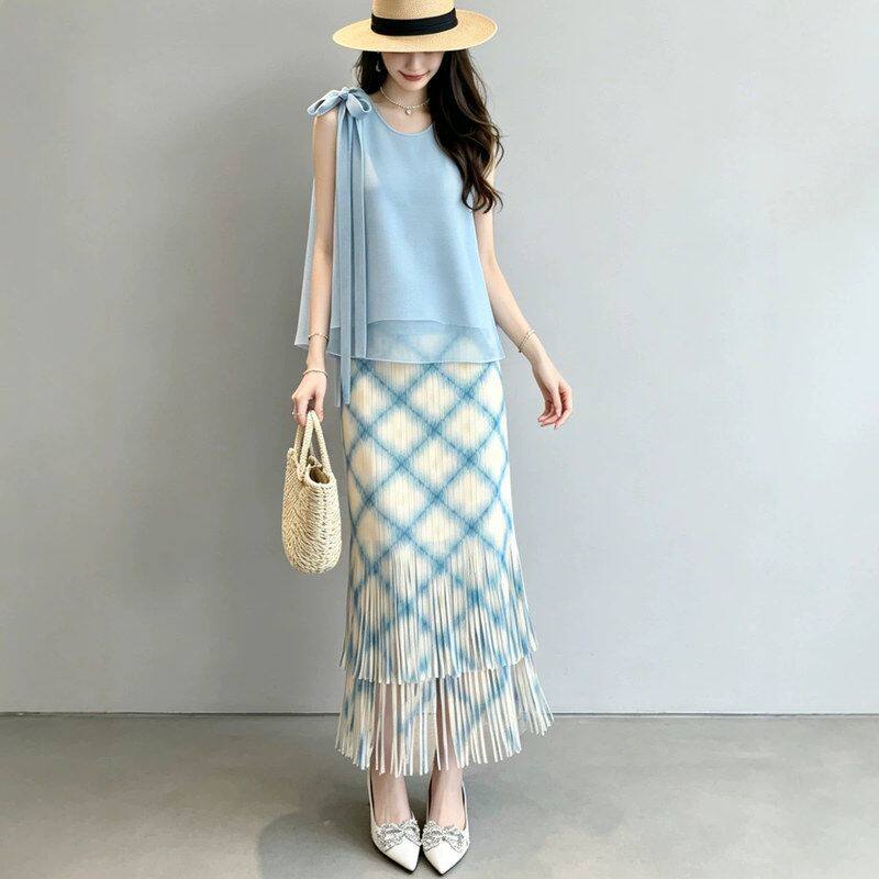 三宅2026新款女装套装直播热卖肩带无袖T恤流苏半身裙度假两件套