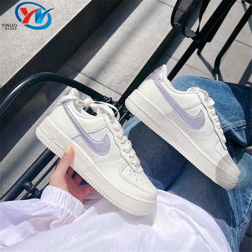 Nike/耐克女子运动板鞋