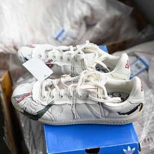 Adidas/阿迪达斯 三叶草 BW Army 男子轻便运动德训板鞋 FZ6574