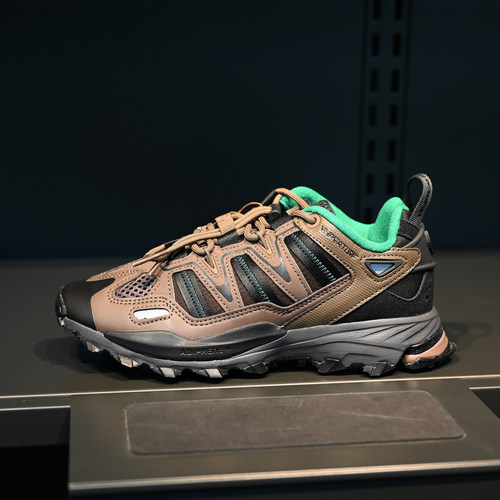 阿迪达斯三叶草Hyperturf跑鞋