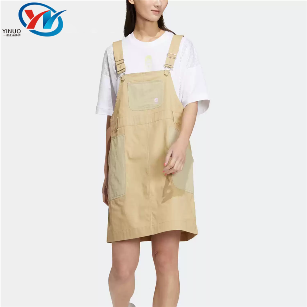 阿迪达斯女运动工装背带裙