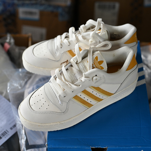 Adidas/阿迪达斯三叶草Rivalry男子厚底耐磨运动休闲板鞋 IE7197