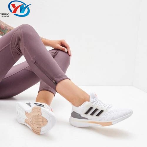 Adidas阿迪达斯女子运动跑步鞋
