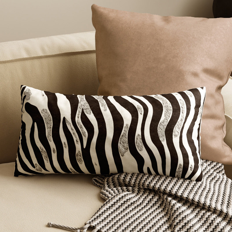 简约黑白长方形抱枕轻奢高级感客厅沙发靠枕腰枕椅子靠背长条枕套