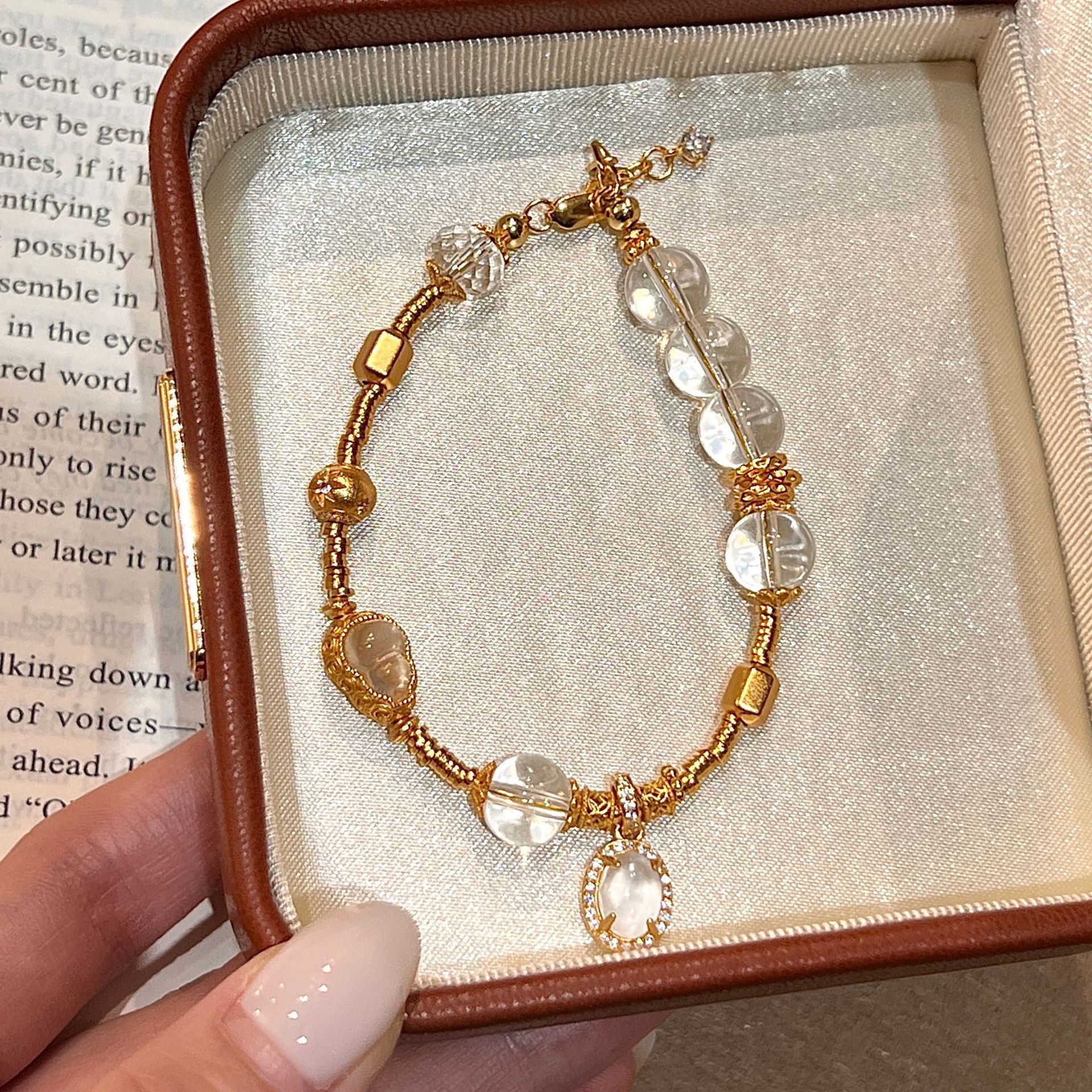 SSJEWELRY轻奢珠宝银镀金手链水沫玉提溜白水晶盘缠葫芦手链中式