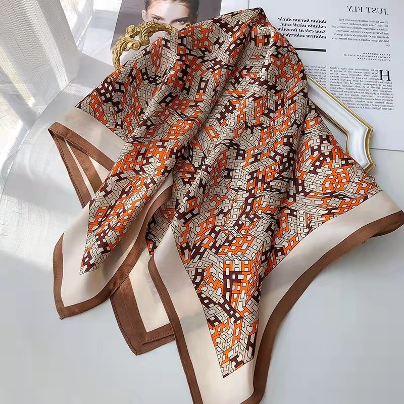 桑蚕丝丝巾女100%真丝韩版护颈围巾洋气柔软小方巾百搭时尚网红