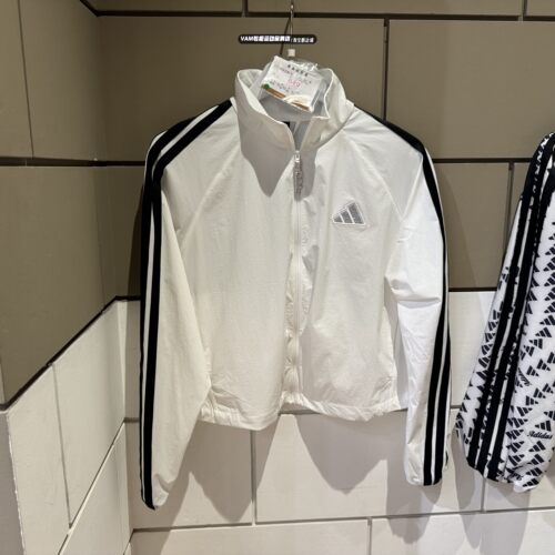正品阿迪达斯外套女子秋季三条纹梭织立领运动夹克 KC0181 KC0182