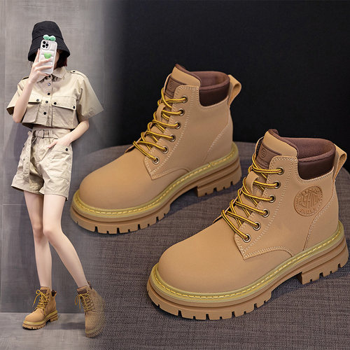 温州女鞋马丁靴牛筋底防滑机车靴