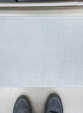 IKEA宜家芬特森浴室地垫40×60cm灰色宿舍卫生间防滑速干吸水地毯