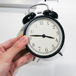 IKEA宜家 德卡黑色闹钟直径10cm学生儿童简约时尚石英机型无噪音