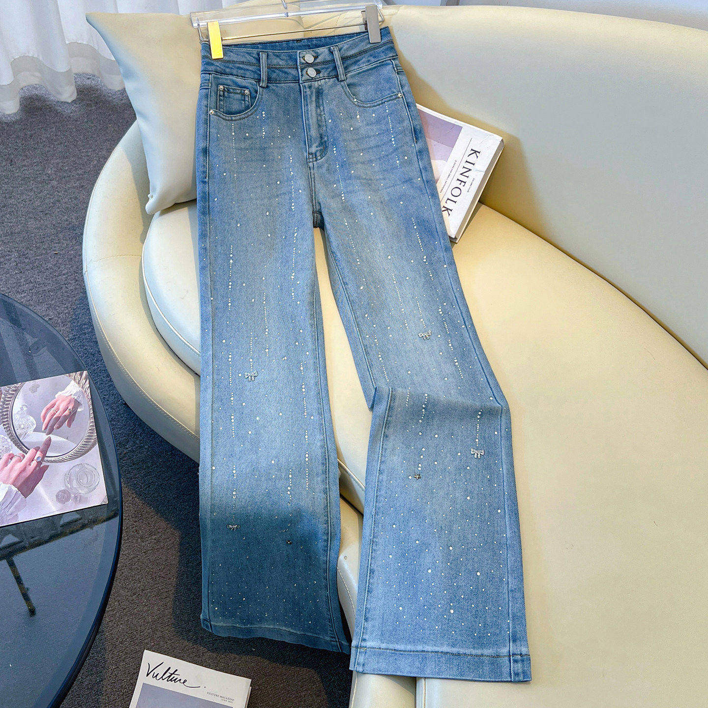拉夏贝尔高端蓝色烫钻牛仔微喇叭裤女春秋季2026新款窄版直筒喇叭,女装/女士精品,牛仔裤,淘宝优惠券,粉丝福利购,淘宝优惠卷