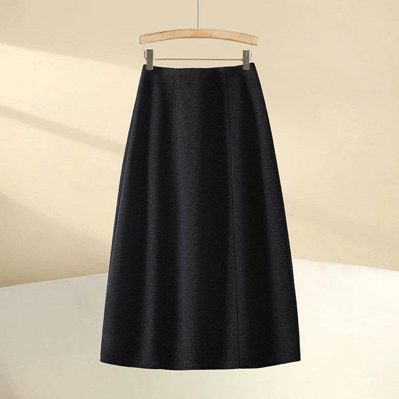 拉夏贝尔羊毛呢半身裙女2025新款冬季黑色半裙梨型身材显瘦花苞裙,女装/女士精品,大码半身裙,淘宝优惠券,粉丝福利购,淘宝优惠卷