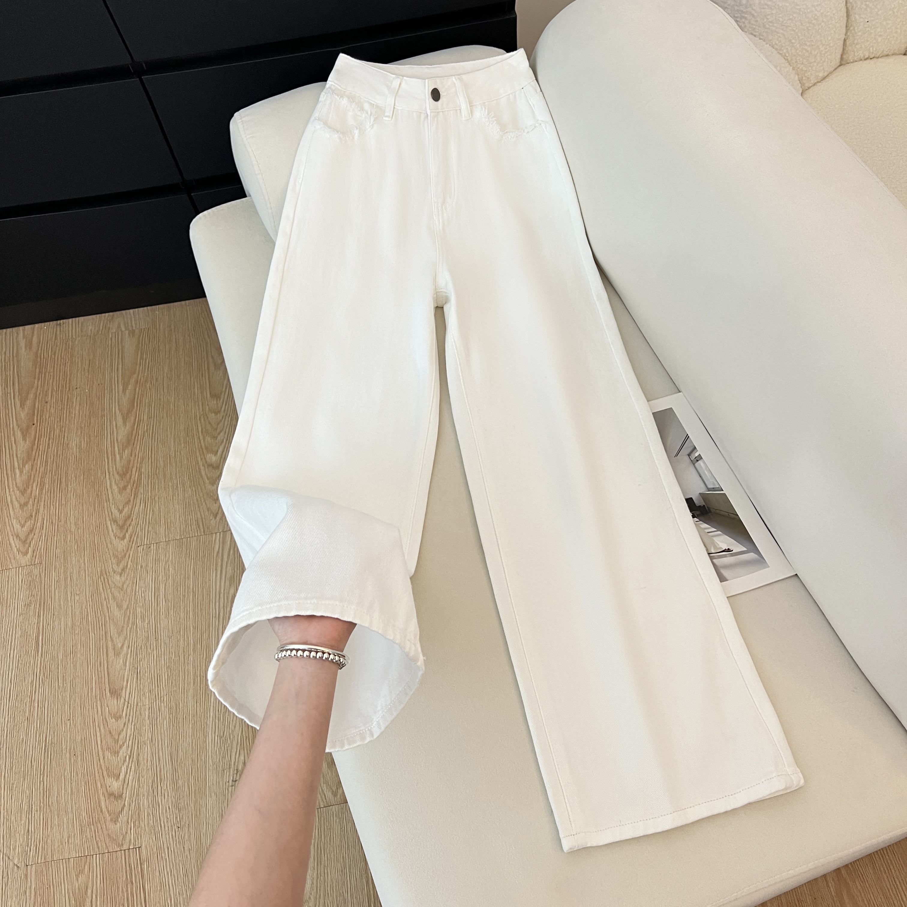 艾格白色口袋毛边阔腿牛仔裤女2026高腰宽松直筒百搭显瘦拖地长裤,女装/女士精品,牛仔裤,淘宝优惠券,粉丝福利购,淘宝优惠卷